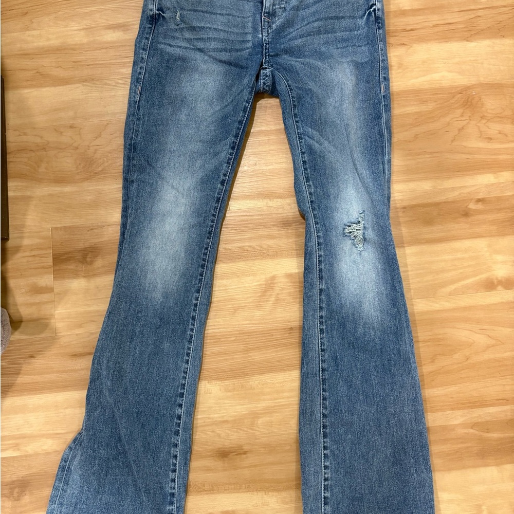 True Religion BECCA slightly Distressed Blue Flare Jeans